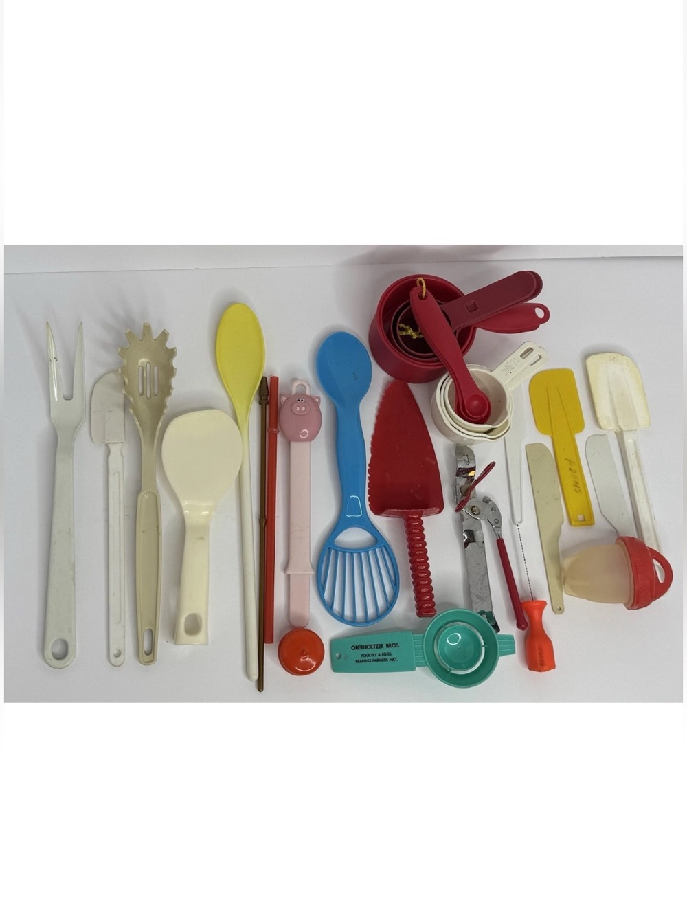 26 Piece Vintage Kitchen Gadget Lot | Retro Utensils Measuring Cups Spoons